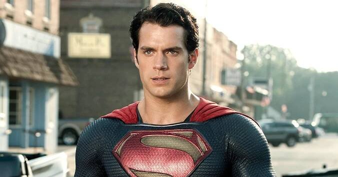 Henry Cavill v roli Supermana nekončí, uklidňuje fanoušky hercova agentka • Filmožrouti.cz