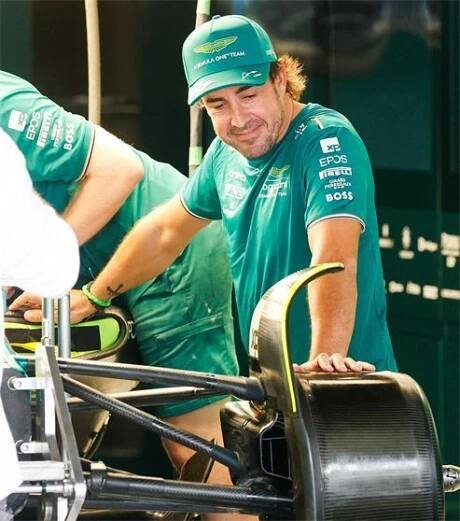 F12023GP17JAP_dBtO.jpg