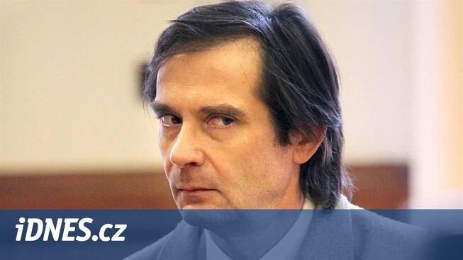 Vrah spisovatelky Monyové činu lituje, jejich dům ale prodat odmítá - iDNES.cz