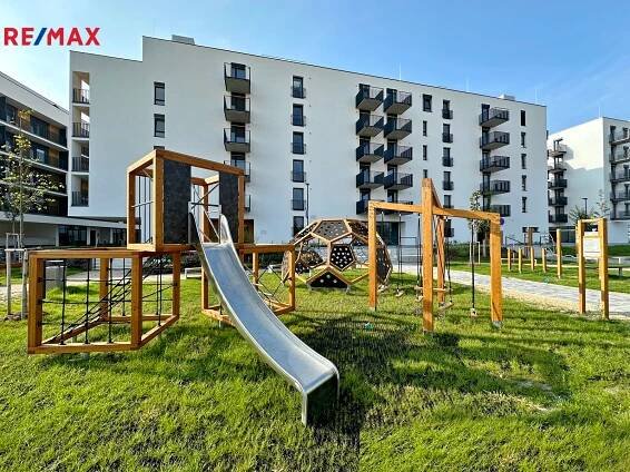 Prodej bytu 1+kk v osobním vlastnictví 60 m², České Budějovice | Reality RE/MAX