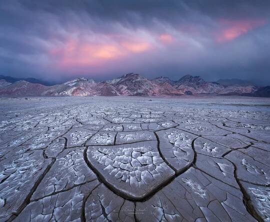 Join Erin in Death Valley National Park!