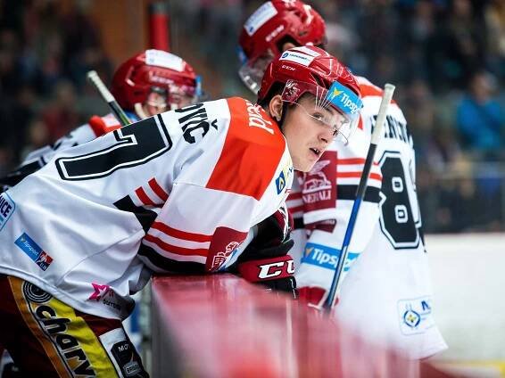 Proč je Hradec dál než Dynamo?