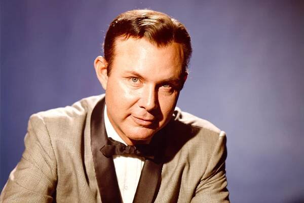 UNSPECIFIED - CIRCA 1970:  Photo of Jim Reeves  Photo by Michael Ochs Archives/Getty Images