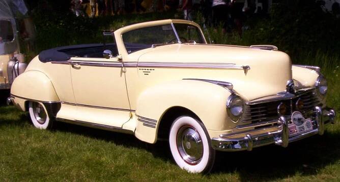 Hudson Commodore