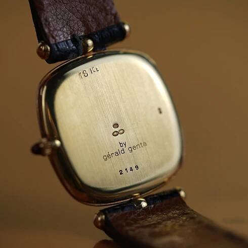 A Gerald Genta for Van Cleef & Arpels caseback