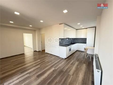 2 ložnice byt o velikosti 52.0 m² - Světlý interiér