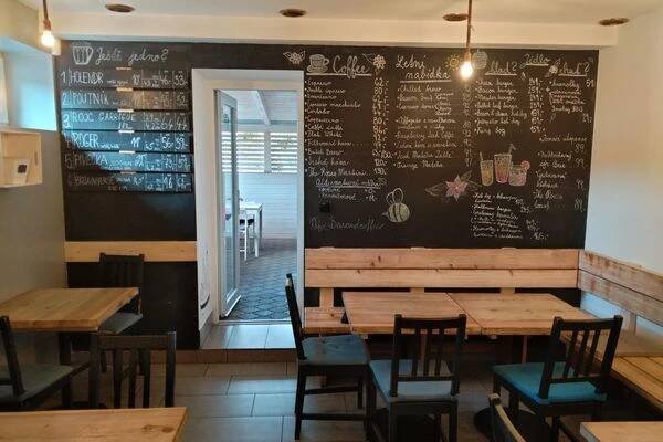 The Roses Beer&Coffee foto 1
