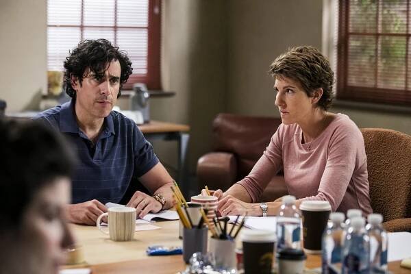 Stephen Mangan, Tamsin Greig - Epizody - Epizoda 1 - Z filmu