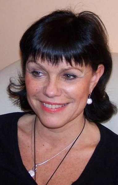 Alena Dernerová – Wikipedie