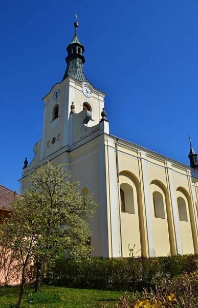 Po moderním kulturním domě touží ve Fryštáku. Řešení radnice usilovně hledá