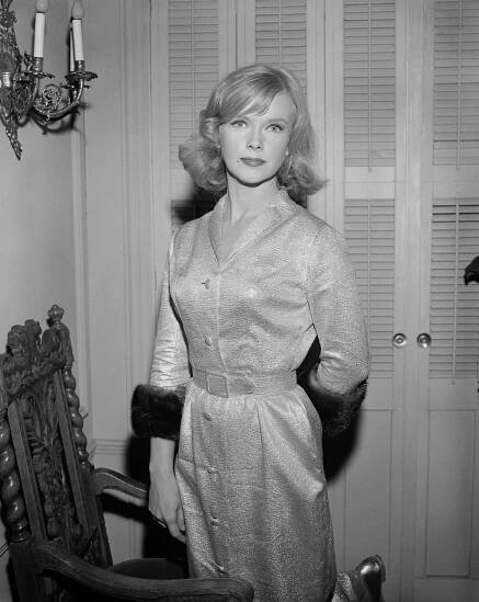 Zadáno pro Alfreda Hitchcocka - The Trap - Promo - Anne Francis
