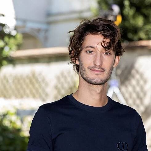 INVITÉ RTL - "Je rêvais de jouer avec Isabelle Adjani", confie Pierre Niney