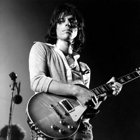 Jeff Beck, Guitarist With a Chapter in Rock History, Dies at 78