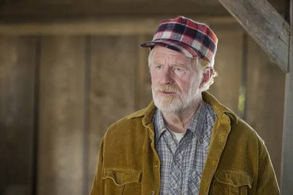 Farma na spadnutí - Six Out of Six - Z filmu - Ed Begley Jr.