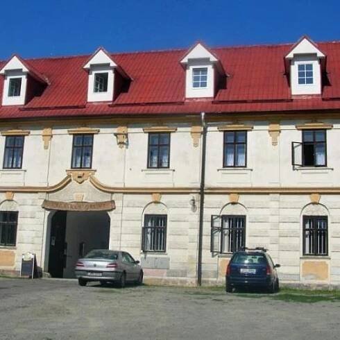 ≼ Hotel Medlov 3⋆ ≽ Od 2358 Kč 