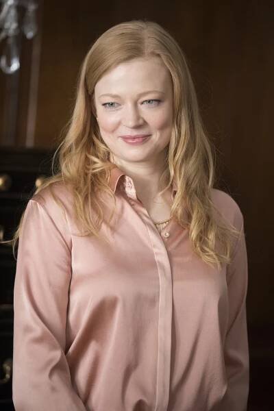 Boj o moc - Celebration - Z filmu - Sarah Snook