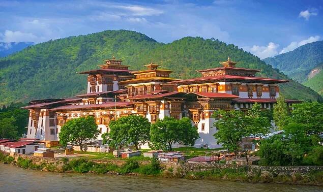 Bhutan – shriambicatravels.com