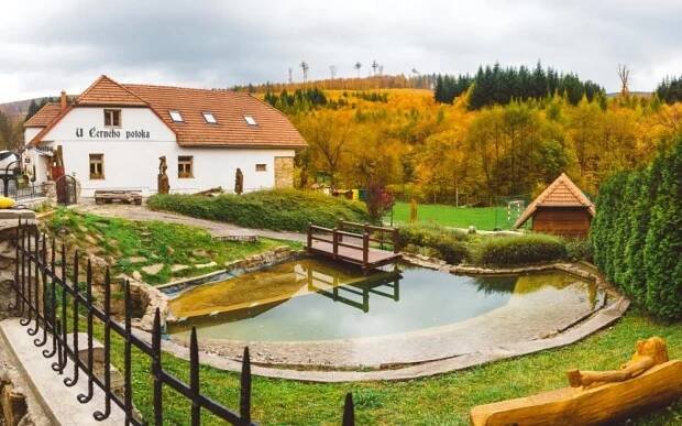 Galerie: Chystáte se na dovolenou? Než zarezervujete hotel, přečtěte si recenze - Fotka 2 - Echo24.cz