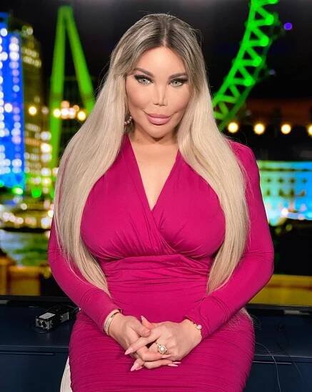 Fotogalerie: Dříve to byl Rodrigo, dnes je to Jessica a chce vaginu!