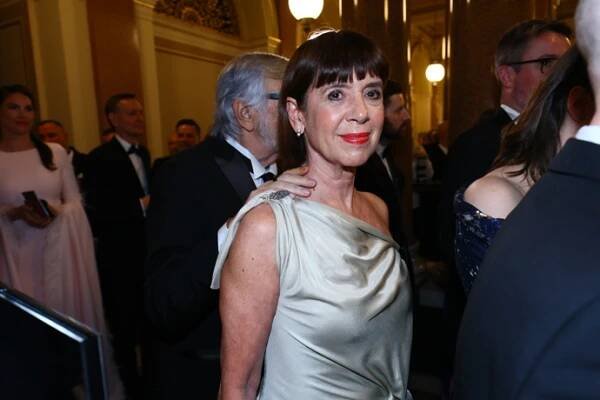 FOTO: Andrea Bartošková vypadala nádherně. – stránka 209