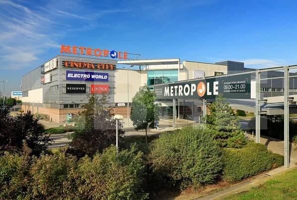 Pronájem obchodních prostor v Metropole Zličín v Praze | CBRE