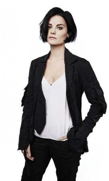 Jaimie-Alexander-Jeans-Pictures