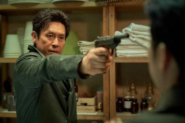 Kjong-gu Sol - Phantom - Z filmu