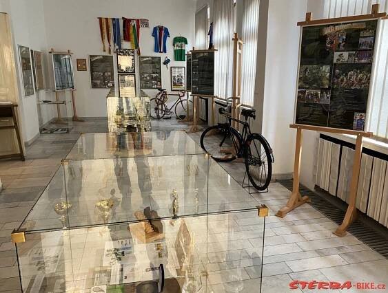 Výstava „130 let cyklistiky na Novopacku“ – Nová Paka - Česká republika - Velo muzea - Velo muzea - ŠTĚRBA-BIKE.cz