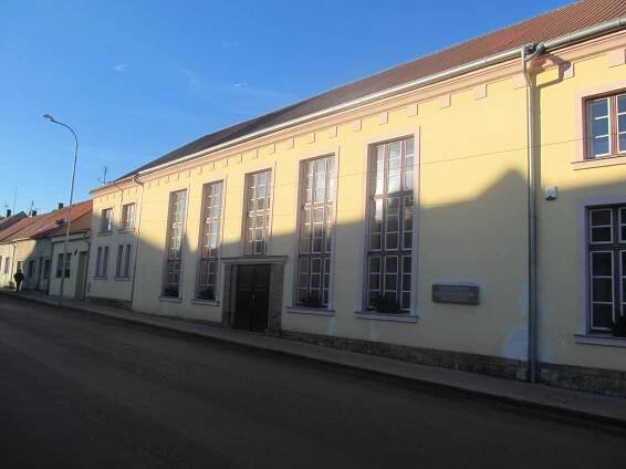 Soubor:Cítoliby dělnický dům.JPG