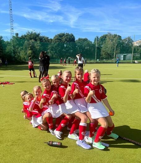 Děvčata na vítězné vlně - HC Slavia Hradec Králové