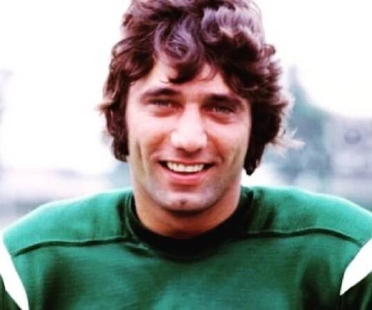 Joe Namath Biography - Facts, Childhood, Family Life & Achievements