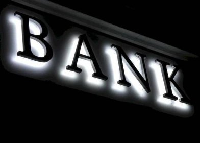 Problémy dlužníků splácet chtějí banky řešit individuálně