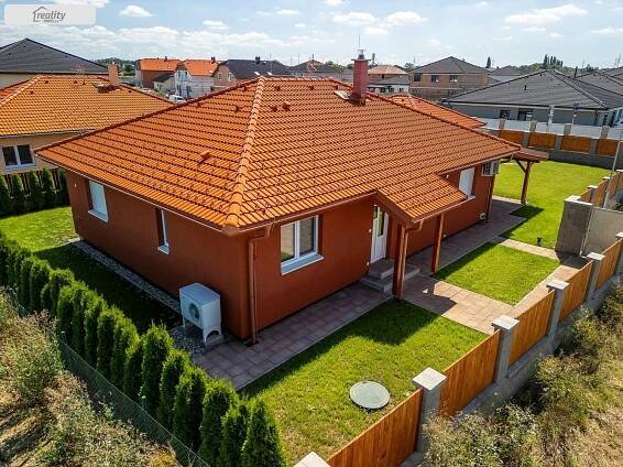 Polerady, okres Praha-východ