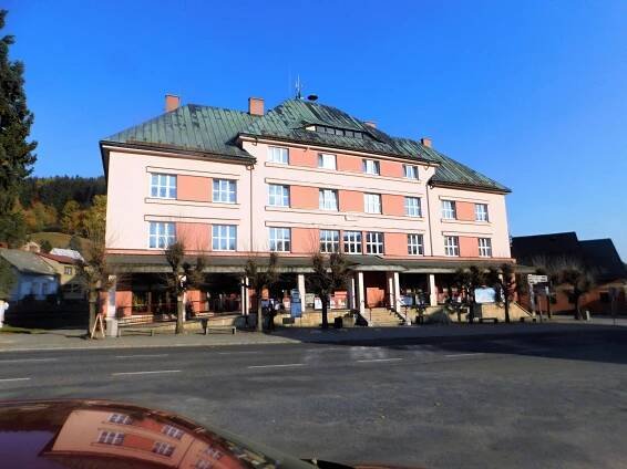 Jablonec nad Jizerou - městský úřad foto 4