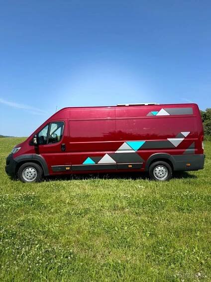 Obytná dodávka PEUGEOT BOXER