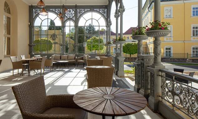 Kavárna Esplanade | Spa Hotel Esplanade **** Františkovy Lázně