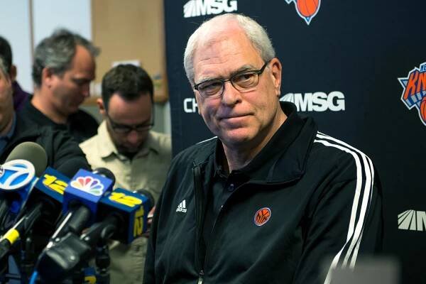 Phil Jackson lowballed Steve Kerr with his initial offer and didn't raise it until the Warriors were in the hunt, Marc Berman reports.