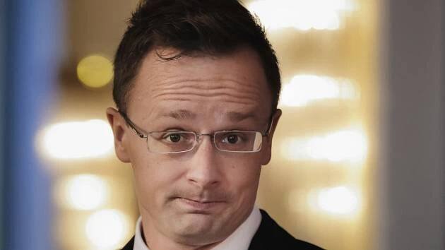 Maďarsko a Slovensko nepodpoří nové protiruské sankce EU, uvedl Szijjártó