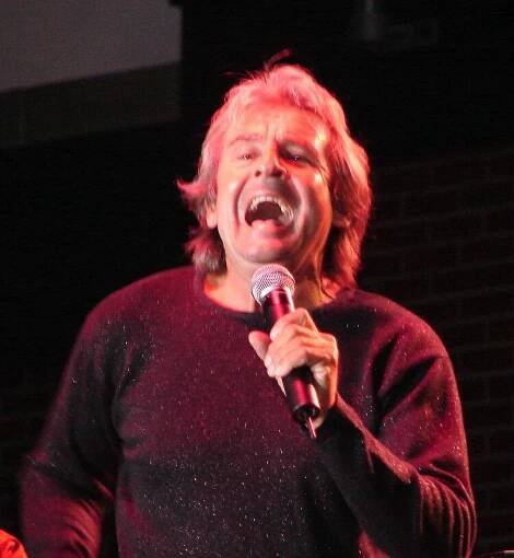 Soubor:Davy Jones (Geneva, IL, 2006).jpg