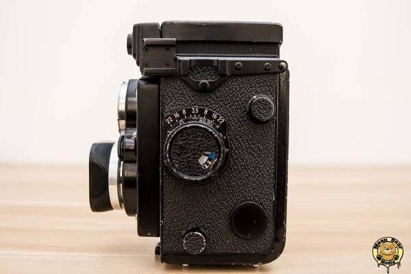 Yashicamat 124G camera review | Mean Bear Media