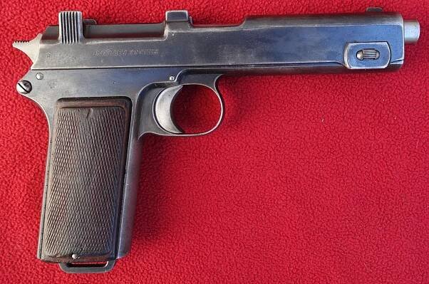 Pistole Steyr 1912 pro Chile - Sběratelské zbraně