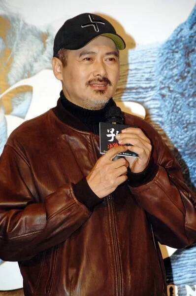 Hongkongský herec Chow Yun-fat hovoří na tiskové konferenci k filmu, Konfucius, Hong Kong, Čína, 25 leden 2010. — Stock obrázek