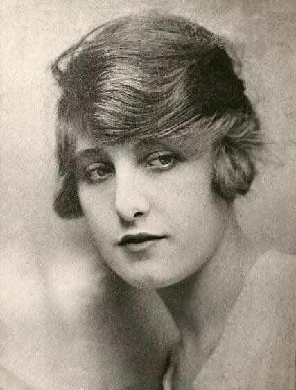 Doris Gwendoline Helliwell