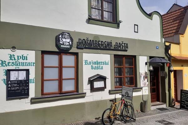 Restaurace Rožmberská bašta foto 1