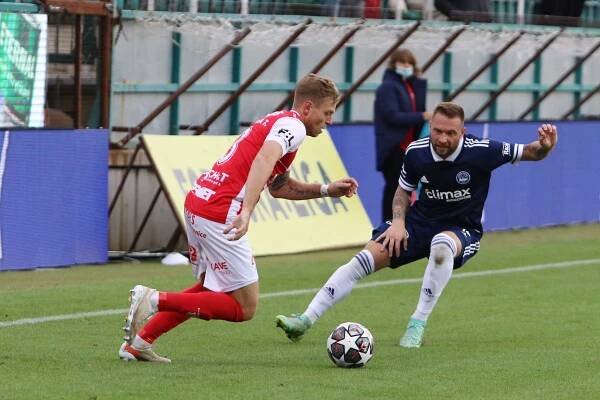 Slovácko rozhodlo v nastavení, Zlín přečkal penaltu a má bod - ZLIN.CZ