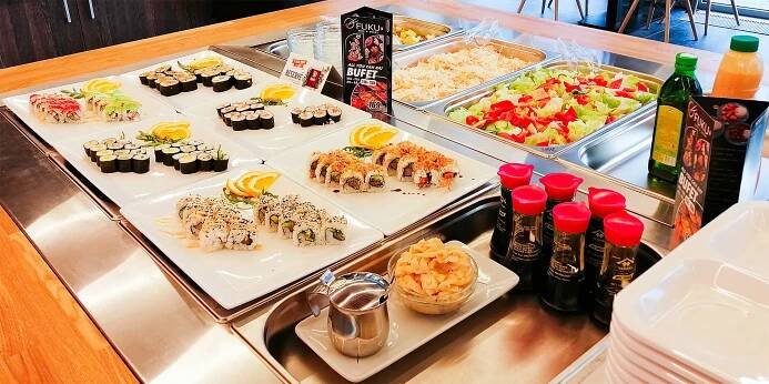 All you can eat bufet v Karlíně: asijská kuchyně, sushi, saláty a další dobroty