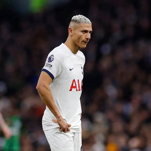 Spurs lose Richarlison for up to a month in 'disruptive season'