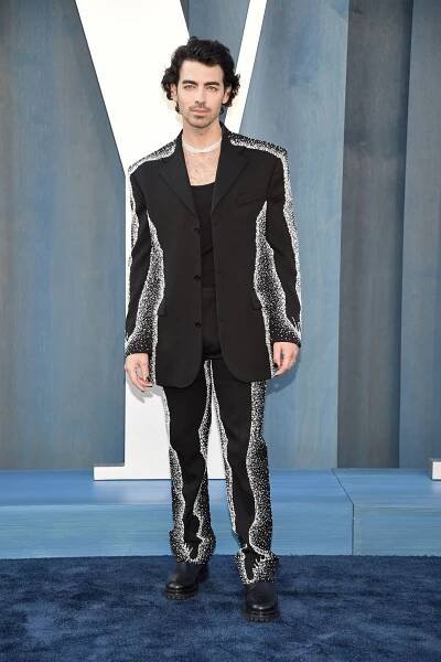 Joe Jonas 