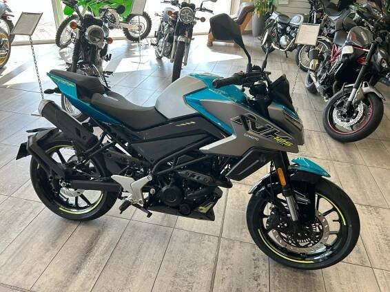 CFMOTO 125 NK - SLEVA - (NOVÁ, 2025), 83.990 Kč - TipMoto.com