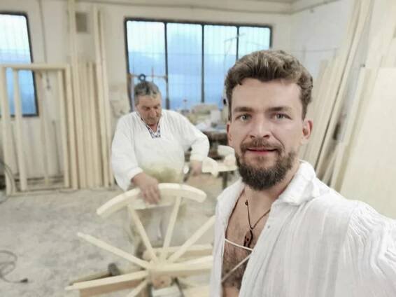 Neuvěřitelná anabáze herce Dušana Vitázka (37): Porazil strom, udělal kolo a kutálel ho z Lednice do Brna!